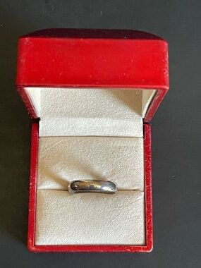 925 sterling Silver 5mm Band Ring.